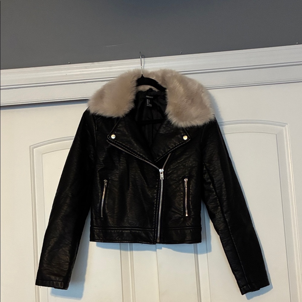 Forever 21 Black Faux Leather Jacket with Cream Fur Collar